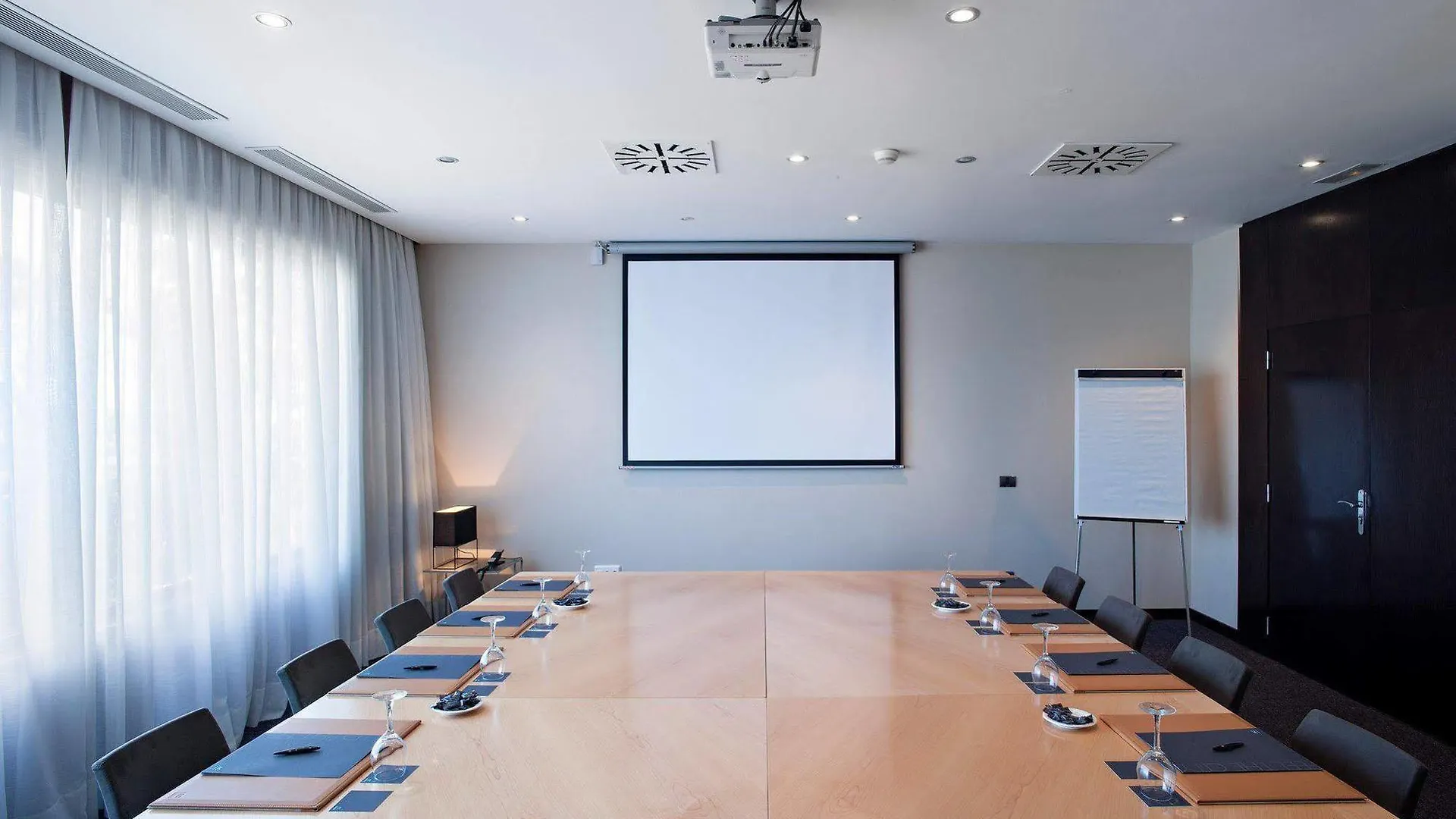 Ac Hotel Huelva By Marriott Spanien